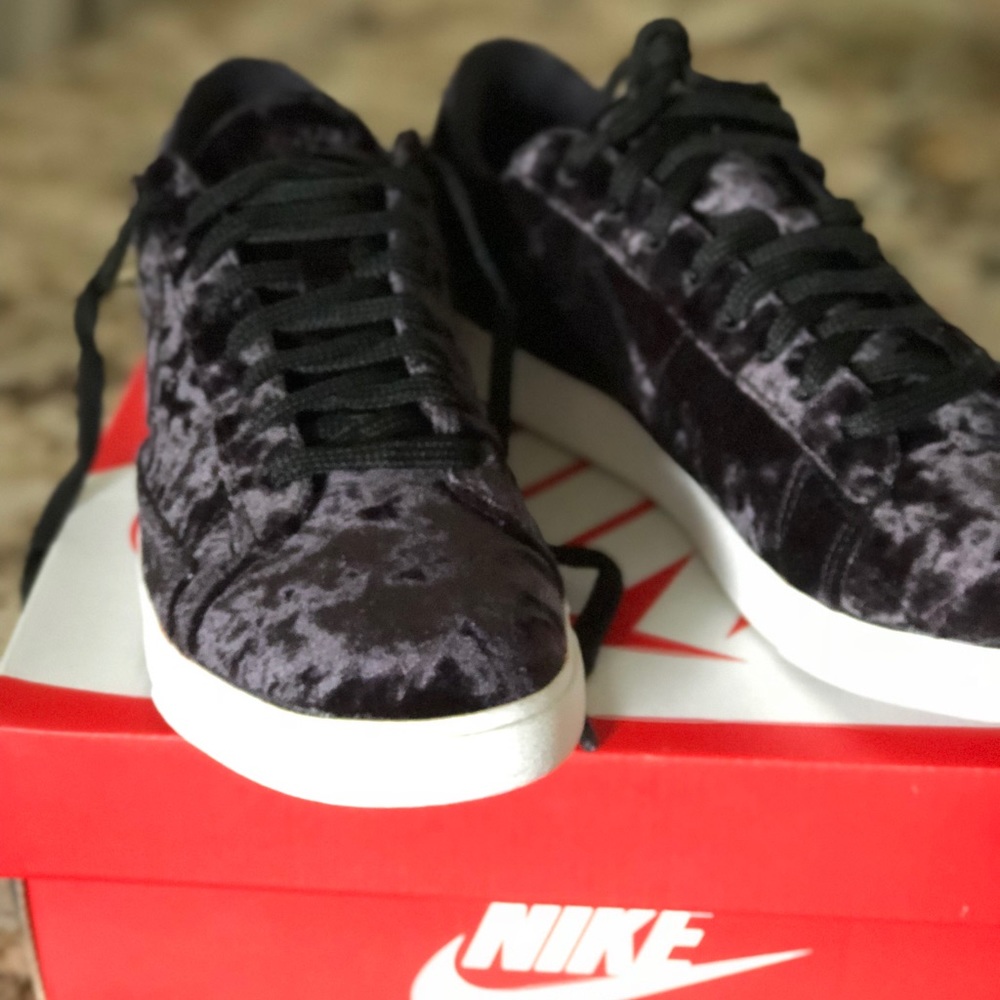 SOLD Black Velour Nike Sneakers, Like New
